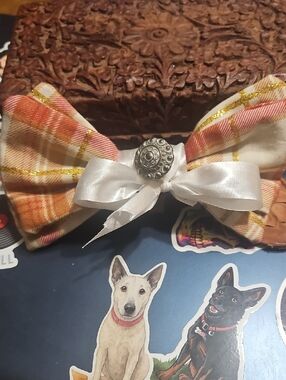 Hand Crafted Pet Collar Bow Tie Accent Vintage Metal Button NEW
